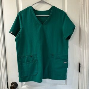 Figs two pocket scrub top